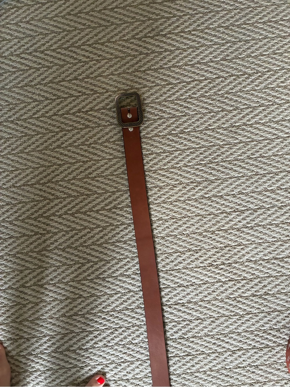 Linea Pelle Brown Leather Belt with Antique Gold Rectangular Buckle - Picture 2 of 3